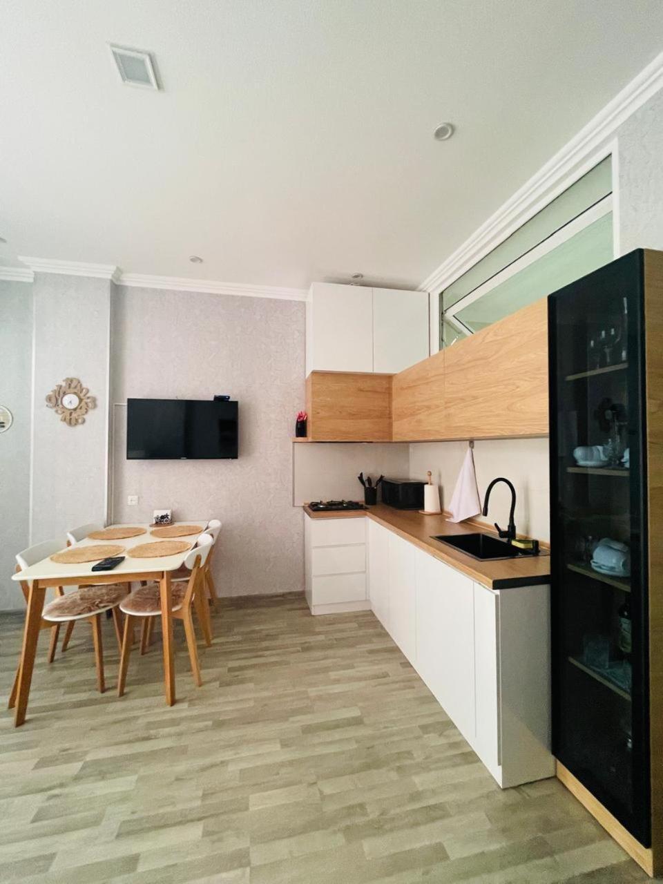 Kate'S New Cozy Apartment Kutaisi Exterior photo